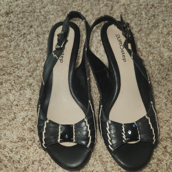 Eurostep womens 7.5 heel black with tan stitching - Picture 1 of 3